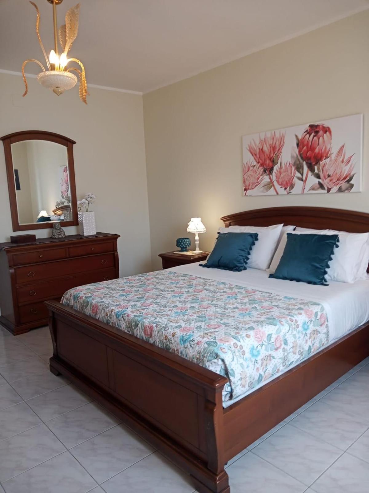 Lorenzo Guest Suite Palermo Esterno foto